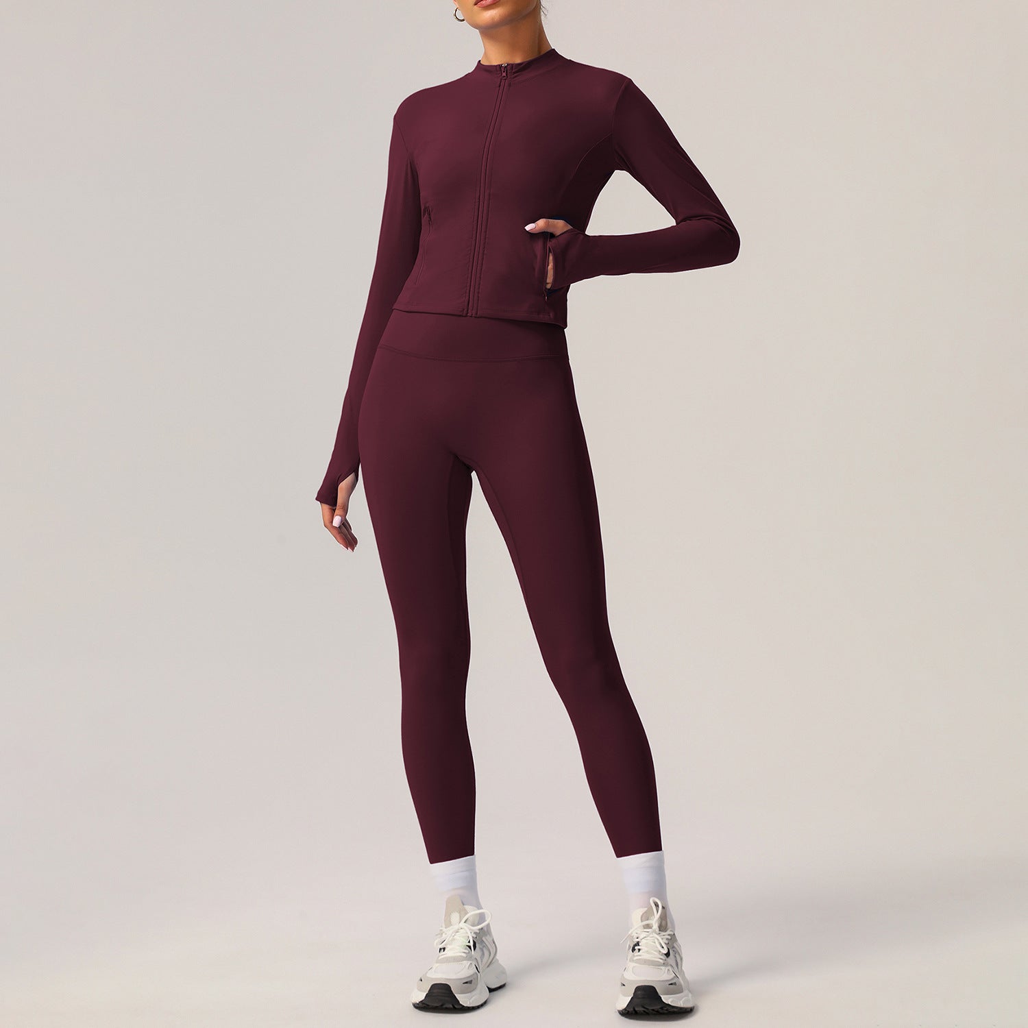 3-Piece Technical Yoga Outfit with Long Sleeves – Quick Dry Moisture-Wicking