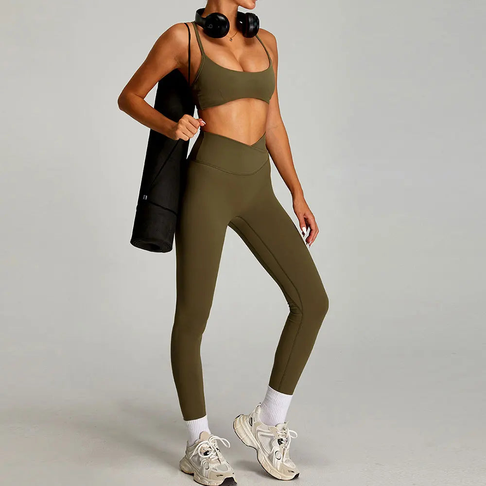 2-Piece Short Sleeve Yoga Set – Quick-Dry Top & Leggings
