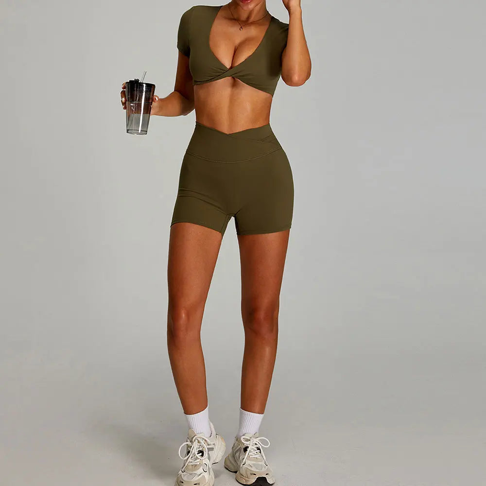 2-Piece Short Sleeve Yoga Set – Quick-Dry Top & Leggings