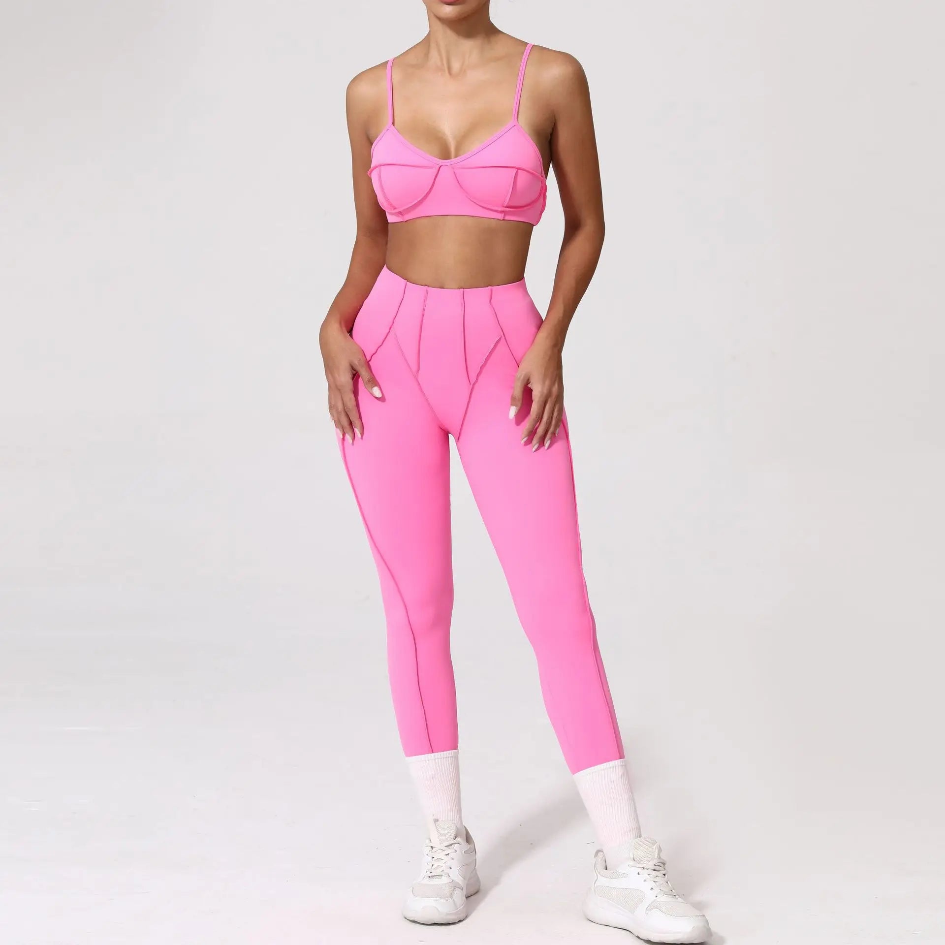 2-Piece Seamless Yoga Set – Shaping Leggings & Open Back Sports Bra
