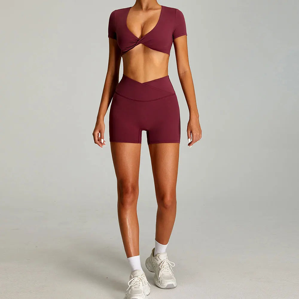 2-Piece Short Sleeve Yoga Set – Quick-Dry Top & Leggings