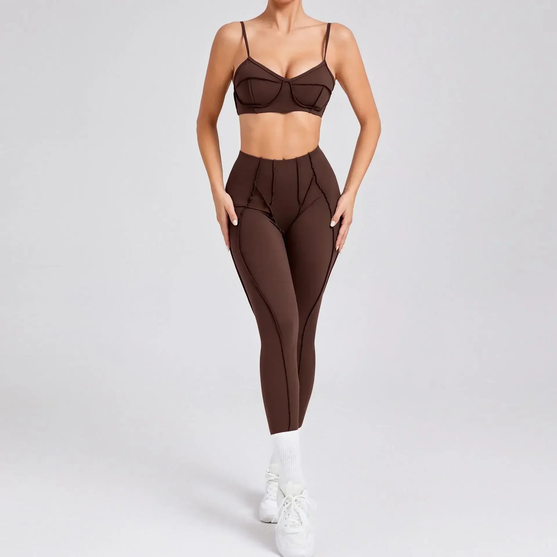 2-Piece Seamless Yoga Set – Shaping Leggings & Open Back Sports Bra